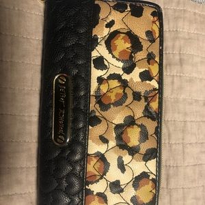 Betsey Johnson wallet
